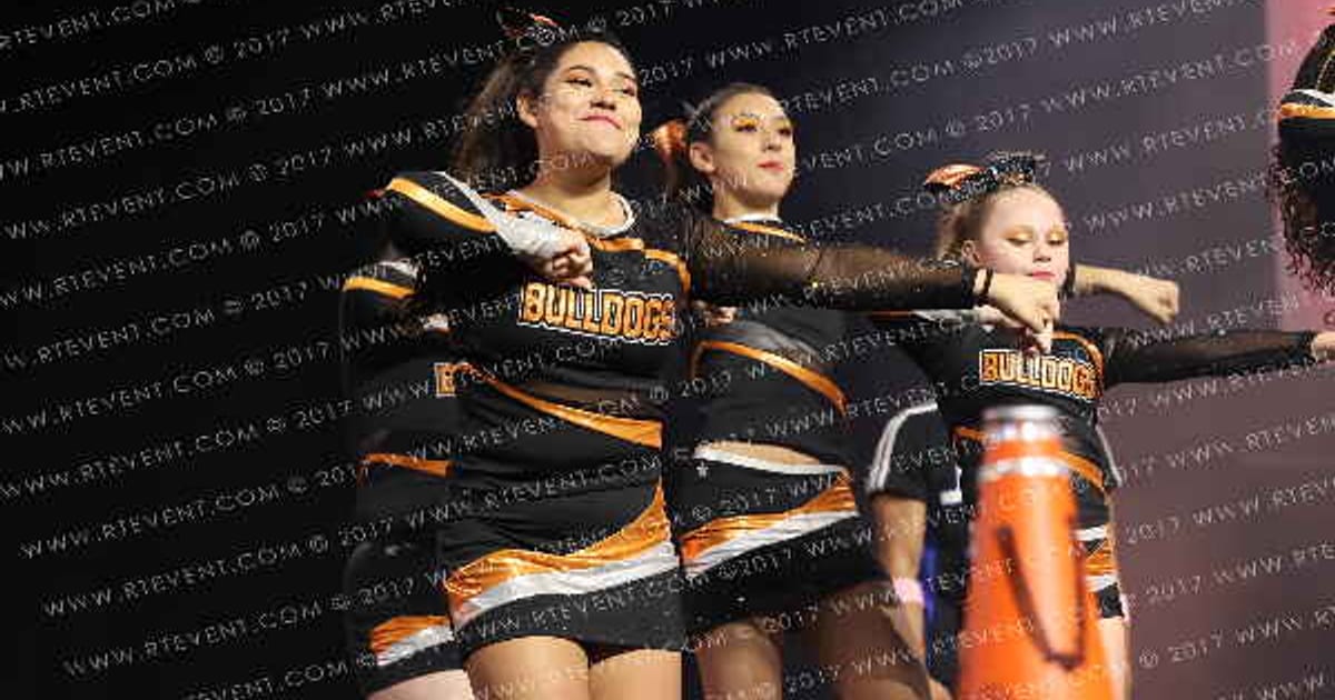 VACAVILLE JR BULLDOGS JR MIDGETS · YOUTH NATIONALS