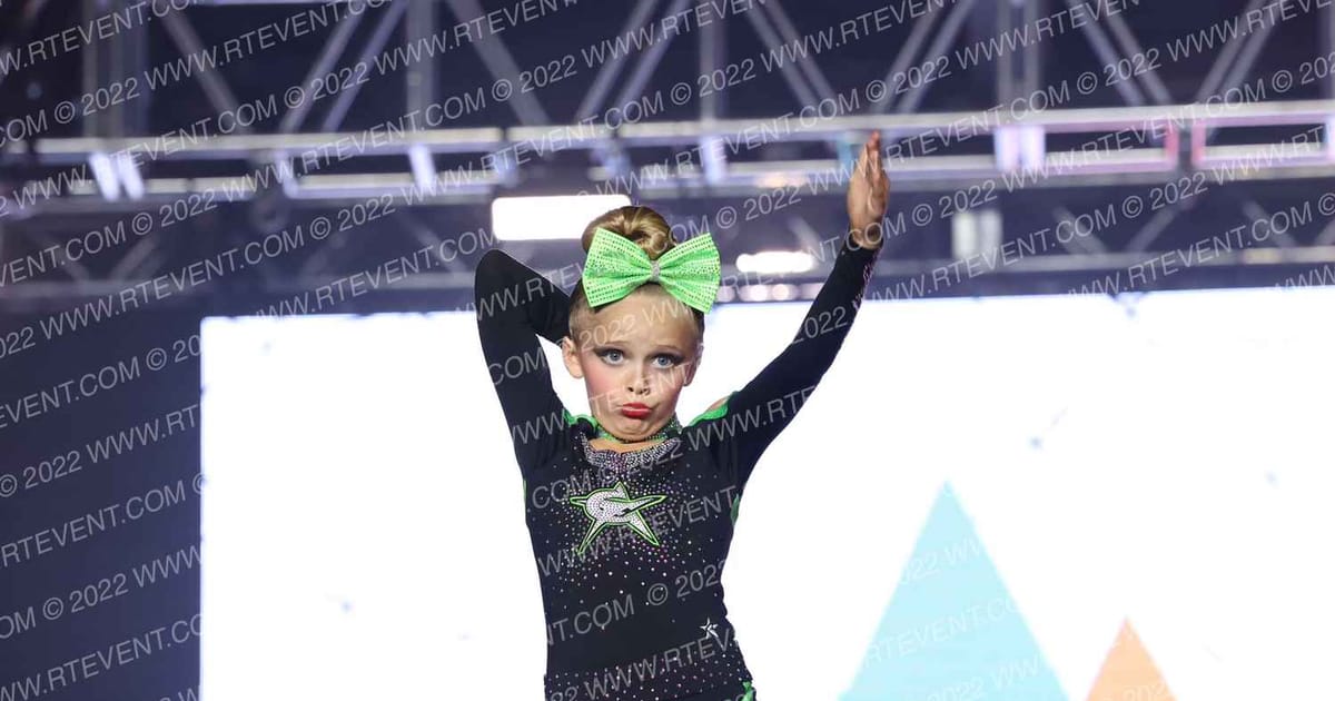 CheerForce Simi Valley Emeraldz · The West Regional Summit