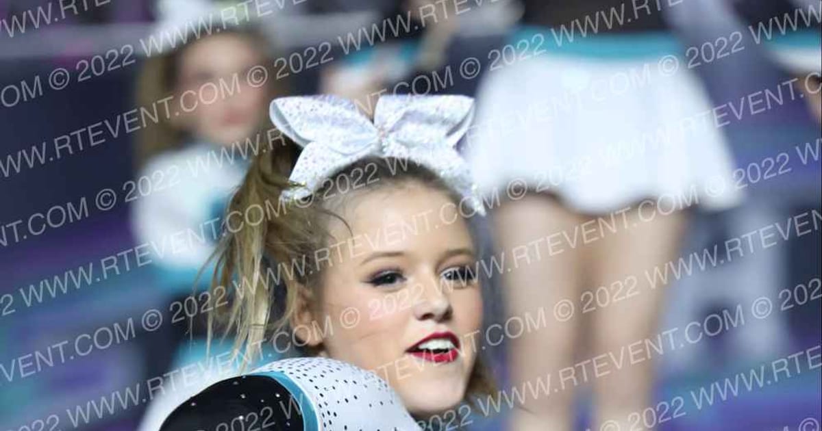 Topeka Elite Cheer Storm · Open Branson