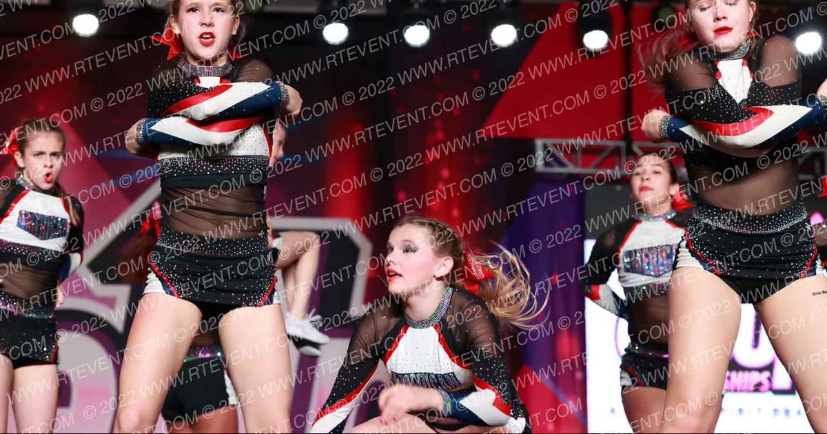 American Cheer JR BLUE · ONE UP Delta D