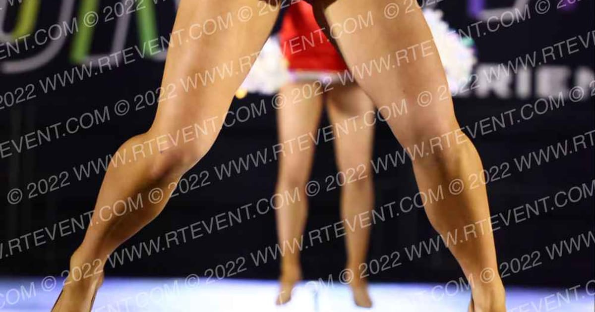 Peach State All Stars Senior Peaches Small Pom · ONE UP DANCE GROOVE