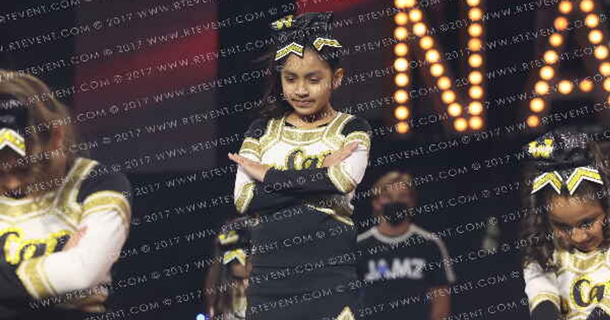 WATSONVILLE JR CATZ MIDGET CHEER · YOUTH NATIONALS