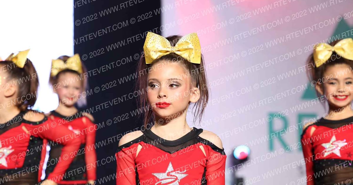 Starstruck Mini Divas · The West Regional Summit