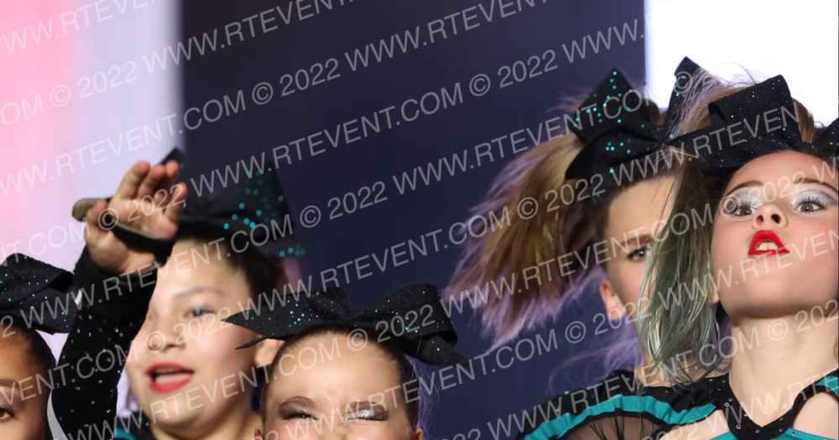 Ace All Star Cheer Bomb Squad · The West Regional Summit