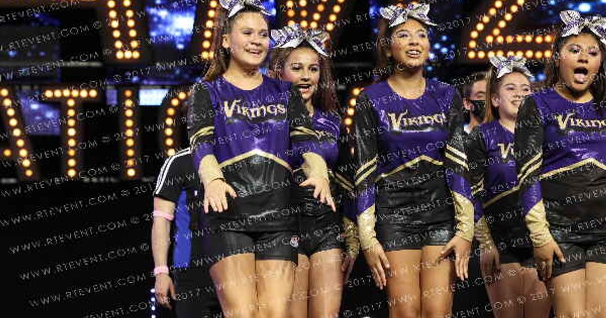 HOLLISTER VIKINGS JUNIOR VARSITY CHEER · YOUTH NATIONALS