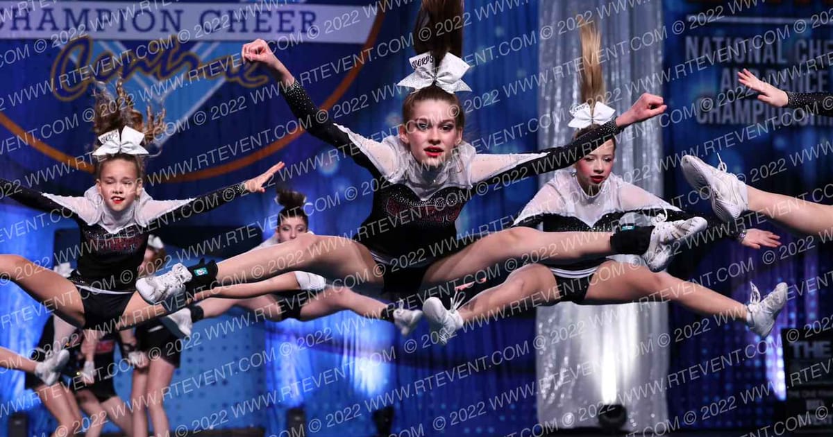 Scorpions Niagara (Super Cheer Inc.) SEAL TEAM · Lake Erie National Cheer and Dance Championships