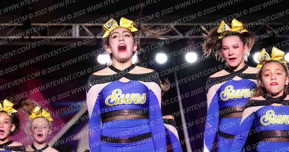 Cheer Central Suns Light · ONE UP Delta A