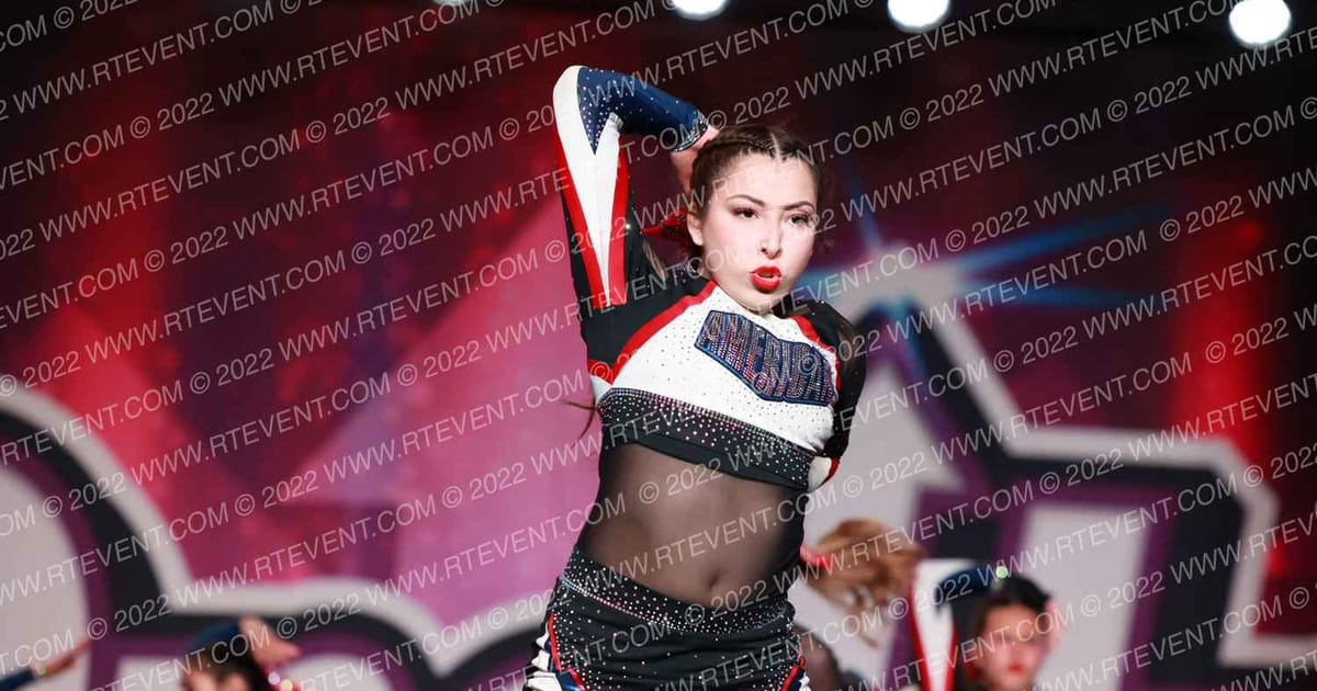 American Cheer SR BLACK · ONE UP Delta D