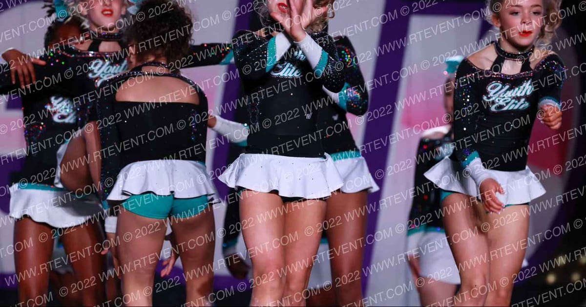 Cheer Extreme Youth Elite · ONE UP Delta A