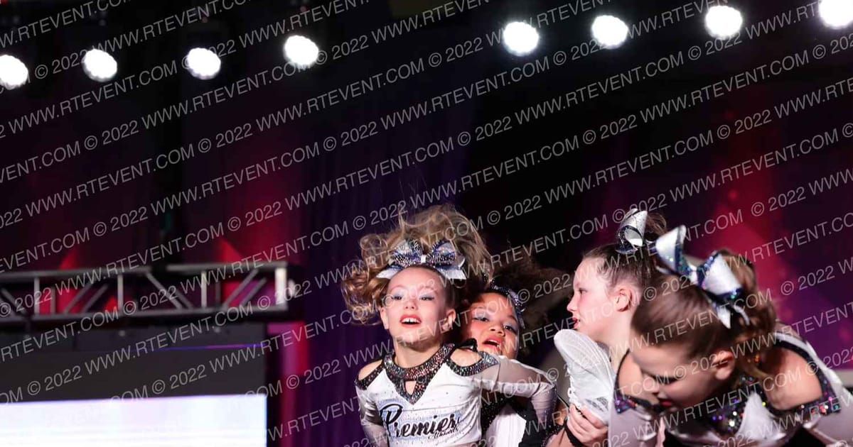 Apex Cheer Elite Show Saweeties · ONE UP Delta A