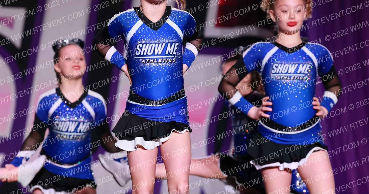 Show Me Athletics Glamour · ONE UP Delta A