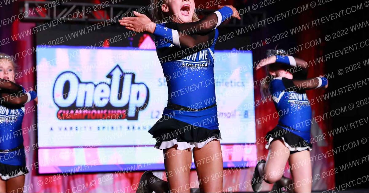Show Me Athletics Starstruck · ONE UP Delta A