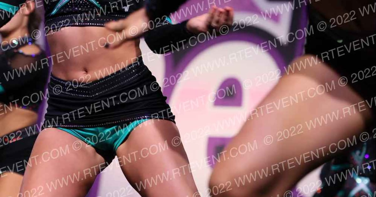 Cheer Extreme Spotlight · ONE UP GOEX