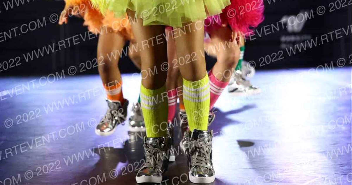 Unscheduled Performance · ONE UP DANCE GROOVE