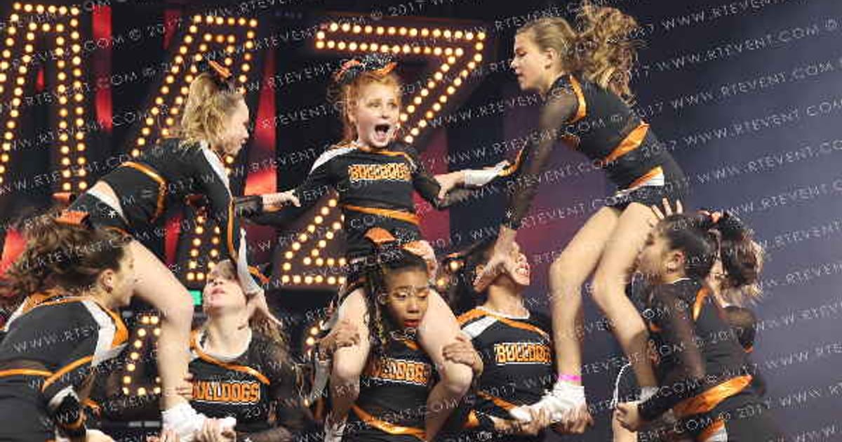 VACAVILLE JR BULLDOGS · YOUTH NATIONALS