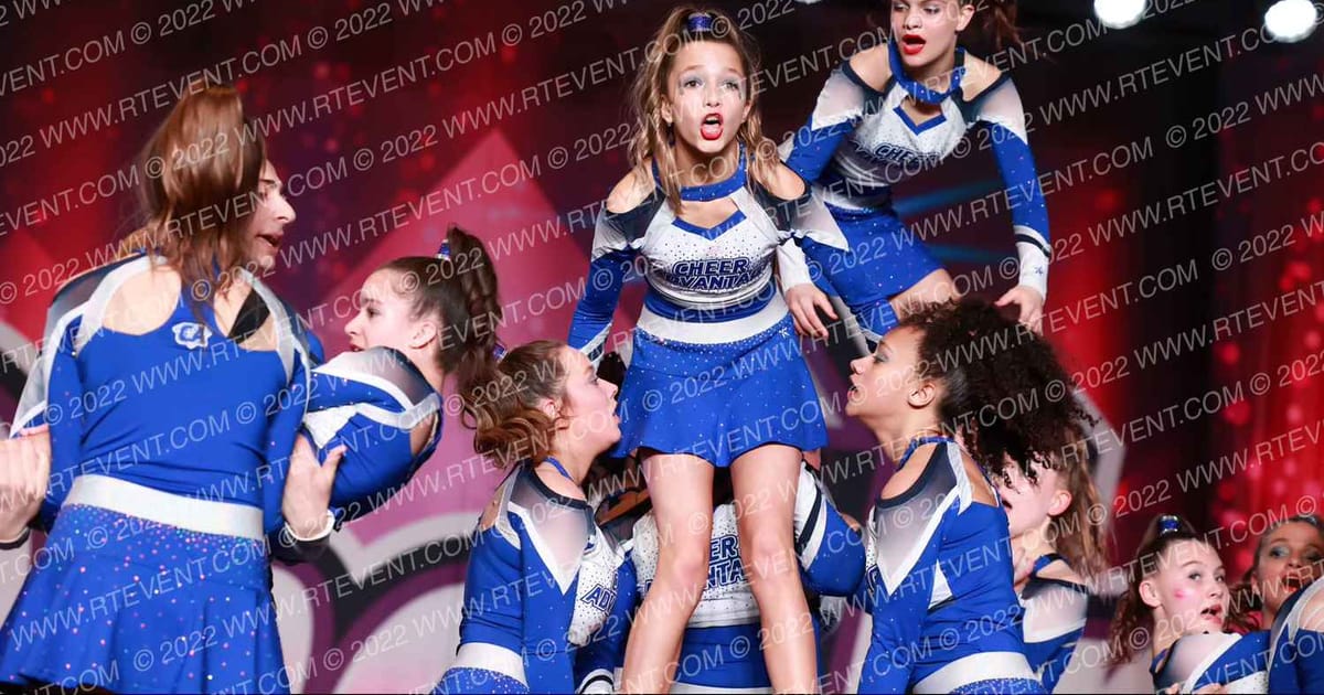 Cheer Advantage All Stars TOPAZ · ONE UP Delta D