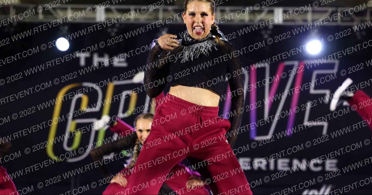Music City All Stars Junior Large Hip Hop · ONE UP DANCE GROOVE