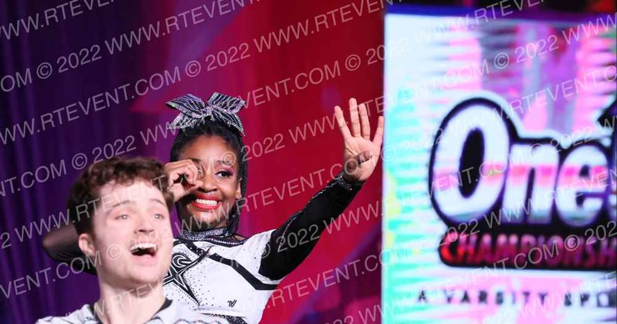Cheer Extreme Open 4 Coed · ONE UP GOEX