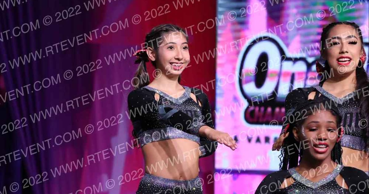 Cheer and Dance Xtreme SHADE · ONE UP GOEX