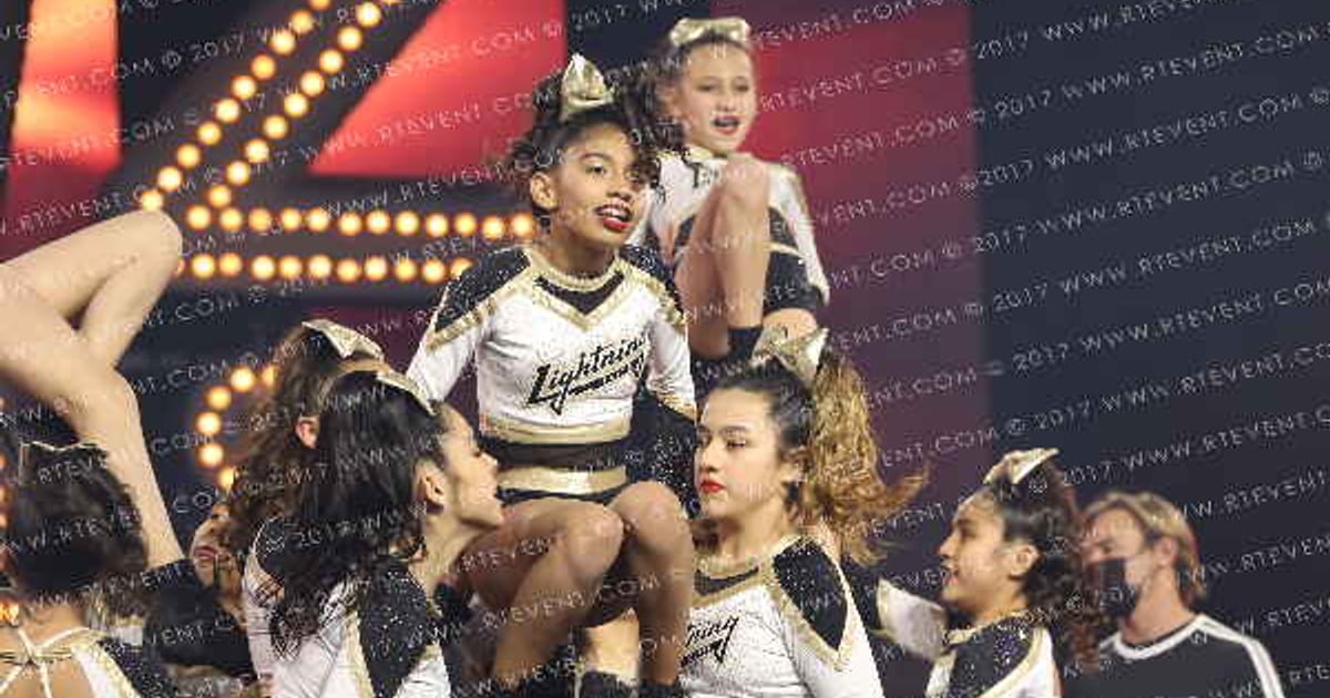LIGHTNING ELITE HAIL QUEENS · YOUTH NATIONALS