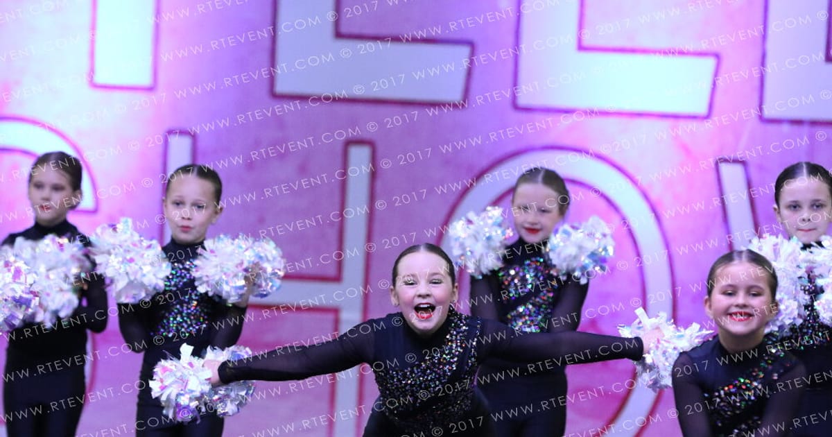 Yorkshire Martyrs Cheerleading and Dance School Duchesses · Future Dance Steel the Show