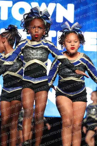 Tri-Town Competitive Cheer Whirlwinds