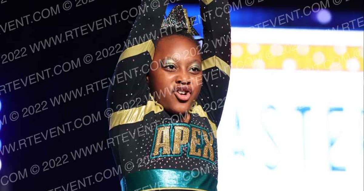 Apex Athletics Pee Wee Platinum · CDE The Masters