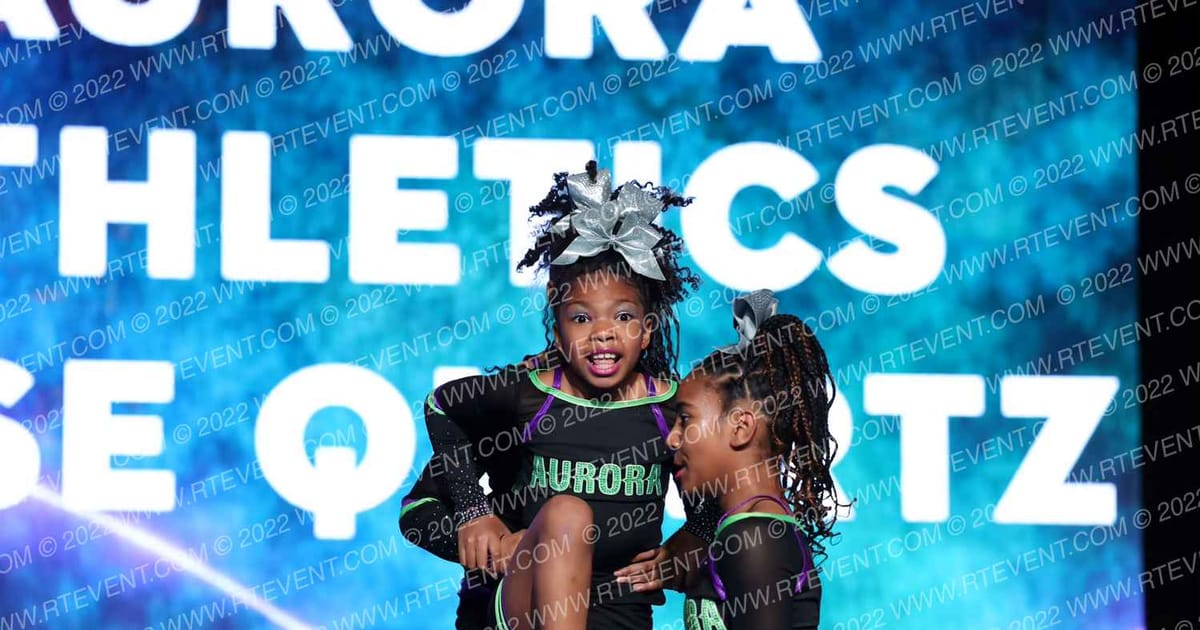Aurora Athletics Rose Quartz · CDE The Showcase