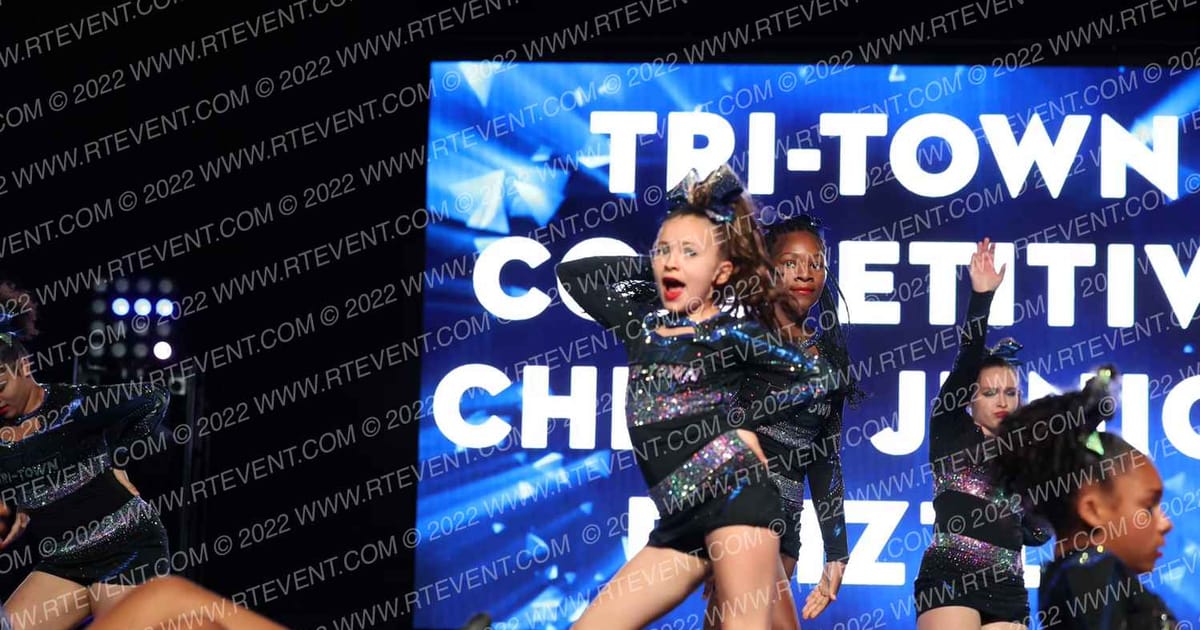 Tri-Town Competitive Cheer Junior Drizzle · CDE The Masters
