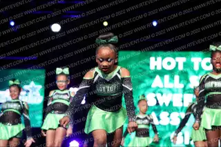 Hot Topic All Stars Sweet and Sassy Cover Girls