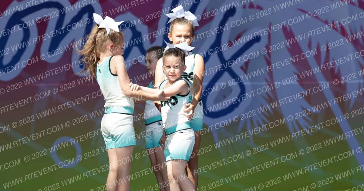 Zero Gravity Athletics Electra · Beach Blast