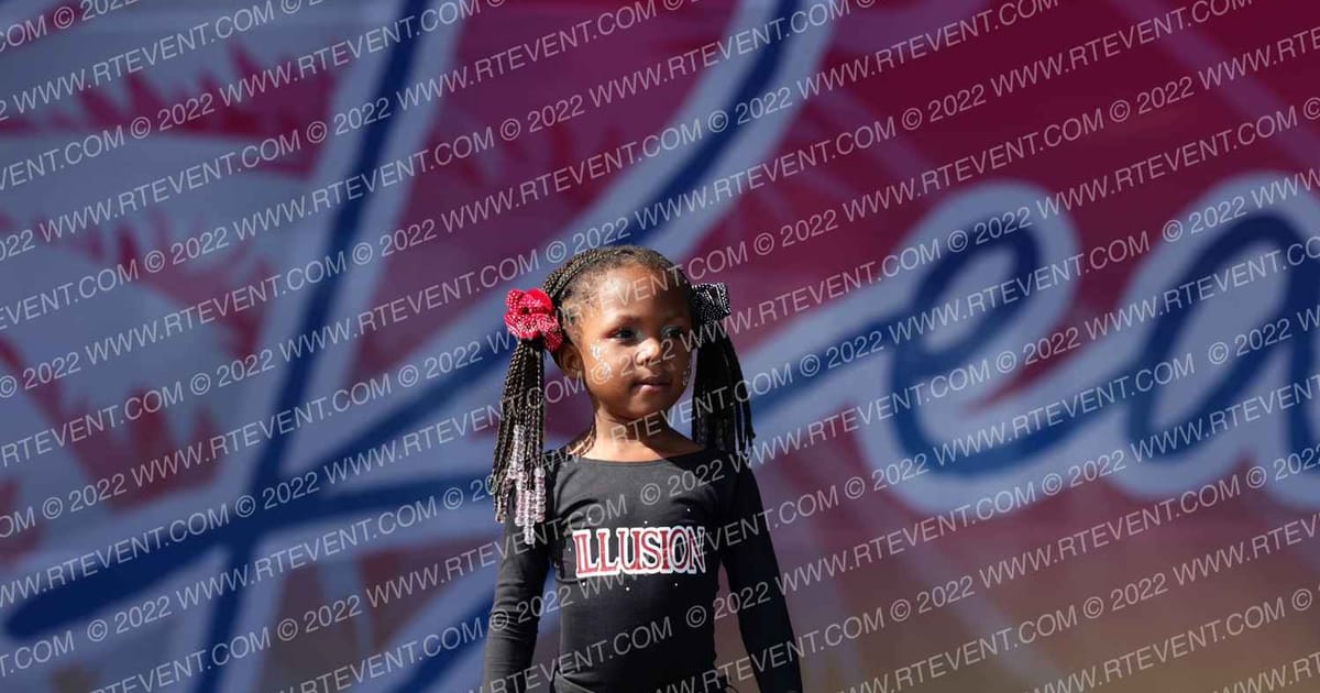 Illusion Athletics Tiny Queens · Beach Blast