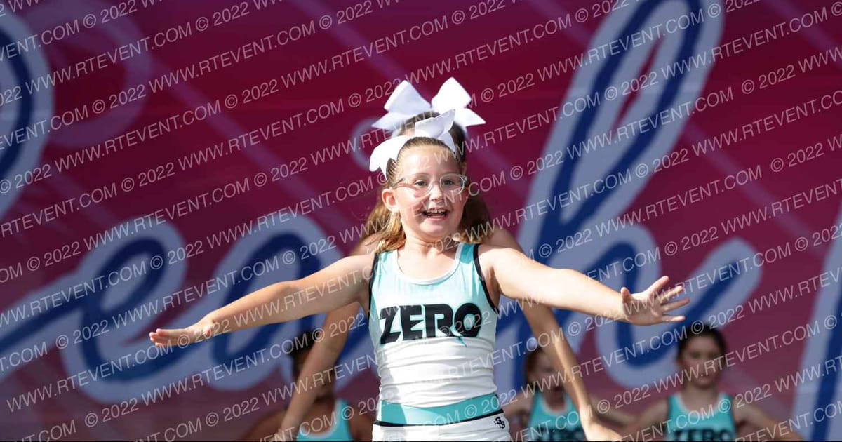 Zero Gravity Athletics Stardust · Beach Blast
