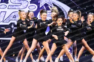 Tribe Athletics QUE3NS