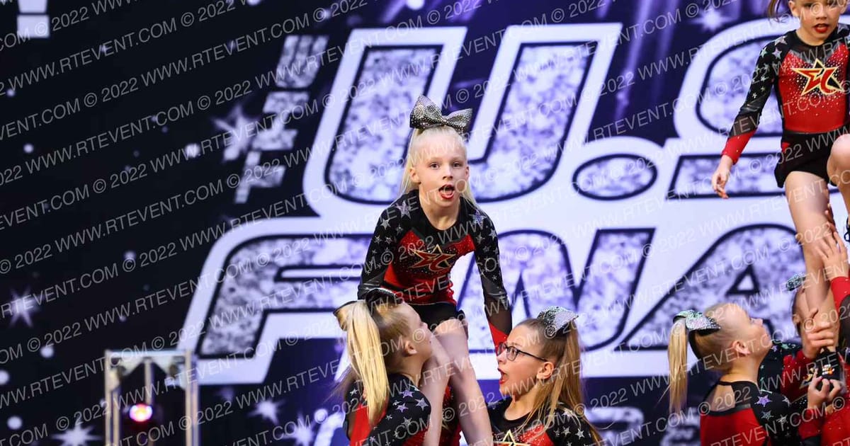 Elite Cheer Starlites · The US Finals
