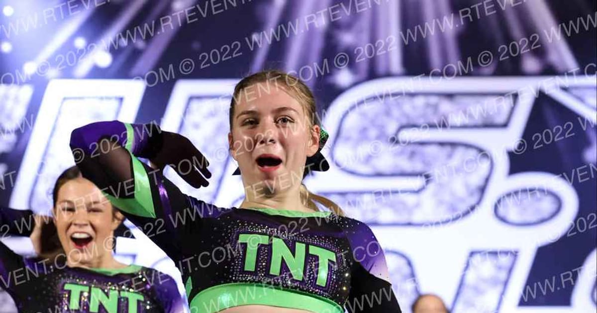 TNT Cheer Bombshells · The US Finals Chicago