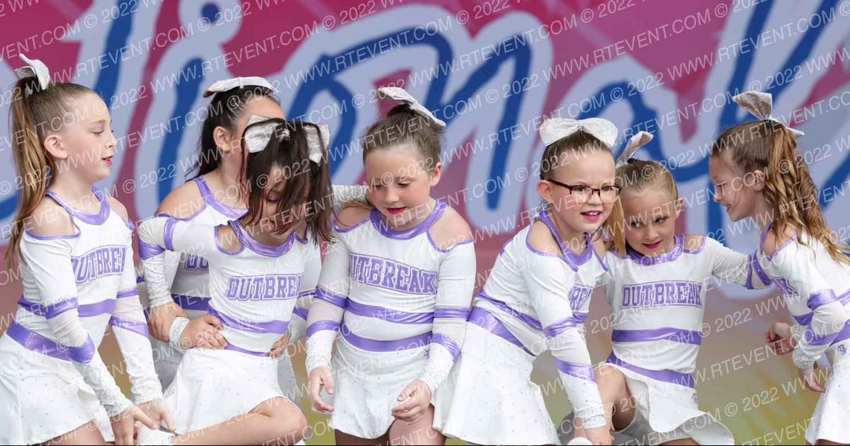Outbreak Cheer Blaze · Beach Blast