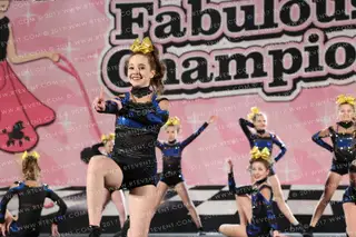 Midwest Cheer Elite-Columbus Icons