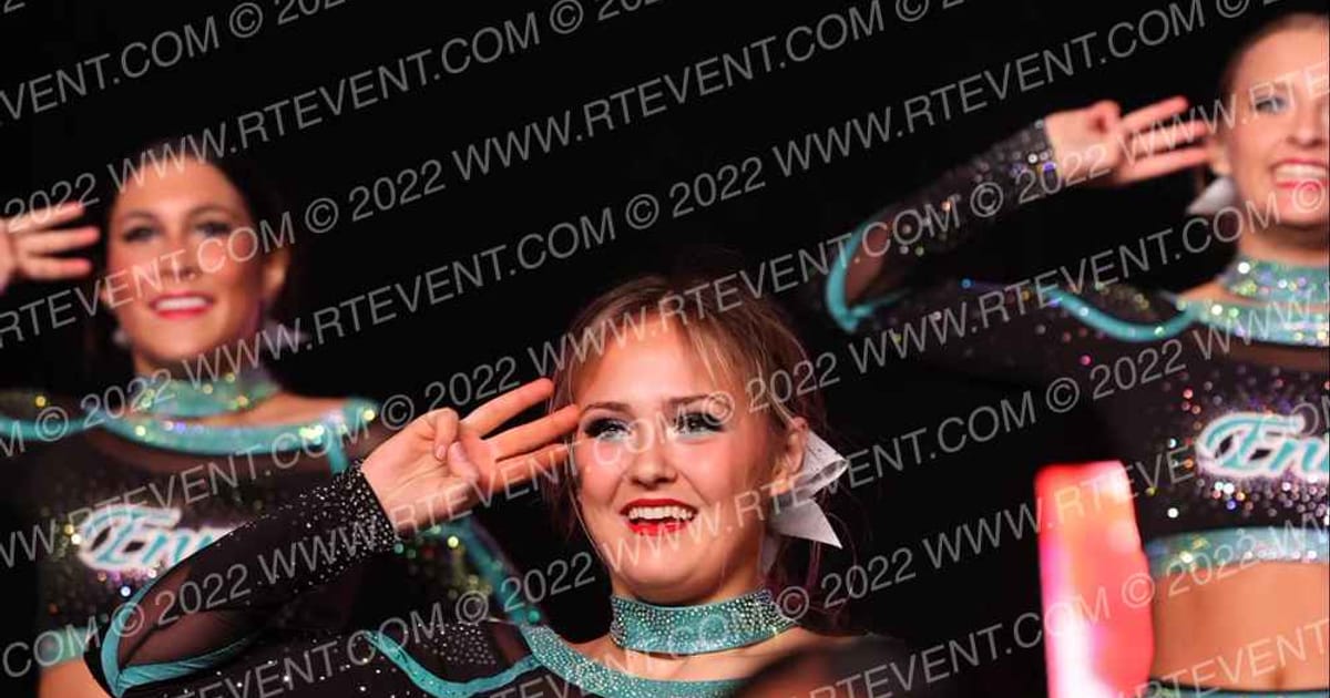 Icon Cheer Envy · Spring Fling