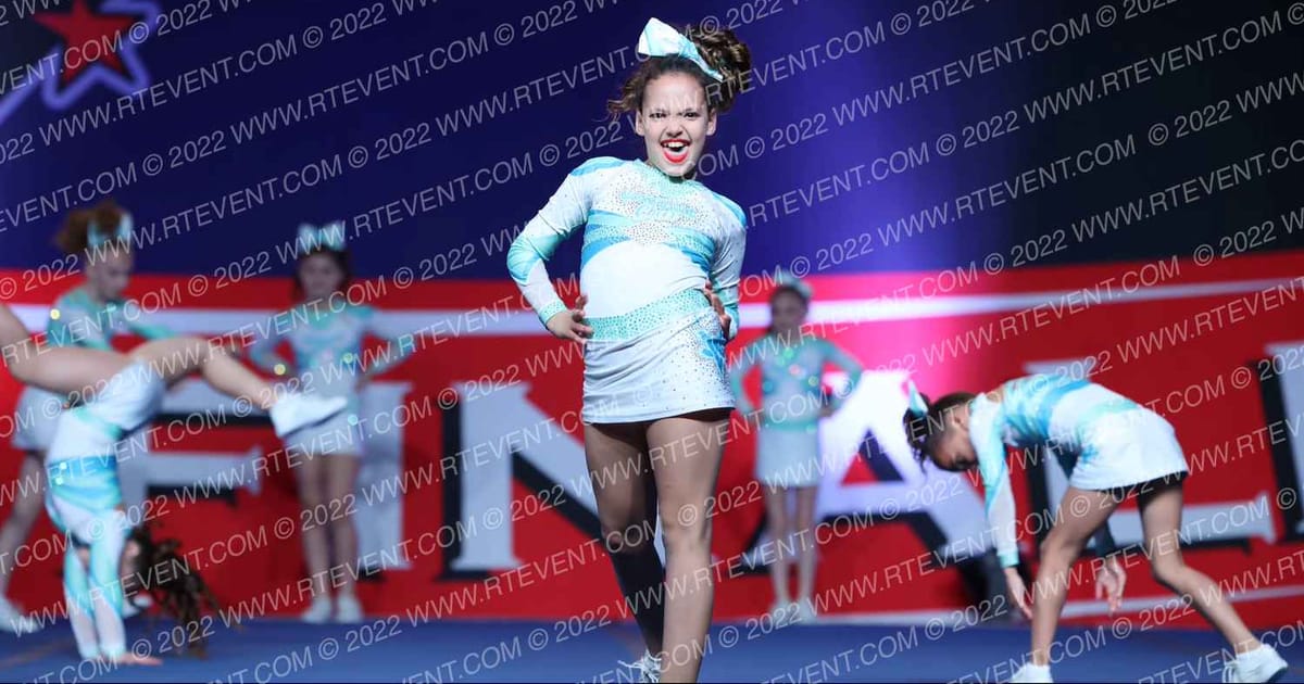 Cross Valley Cheer Emeralds · THE FINALE AT THE KALAHARI