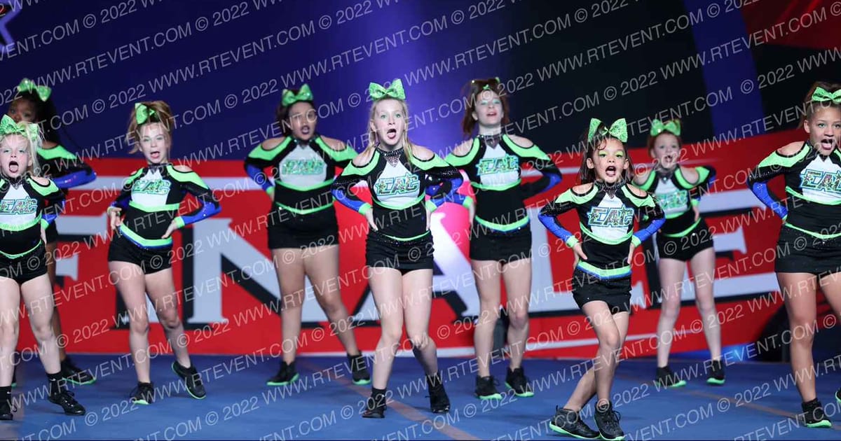 Elite Athletic Cheer Lime Crew · THE FINALE AT THE KALAHARI