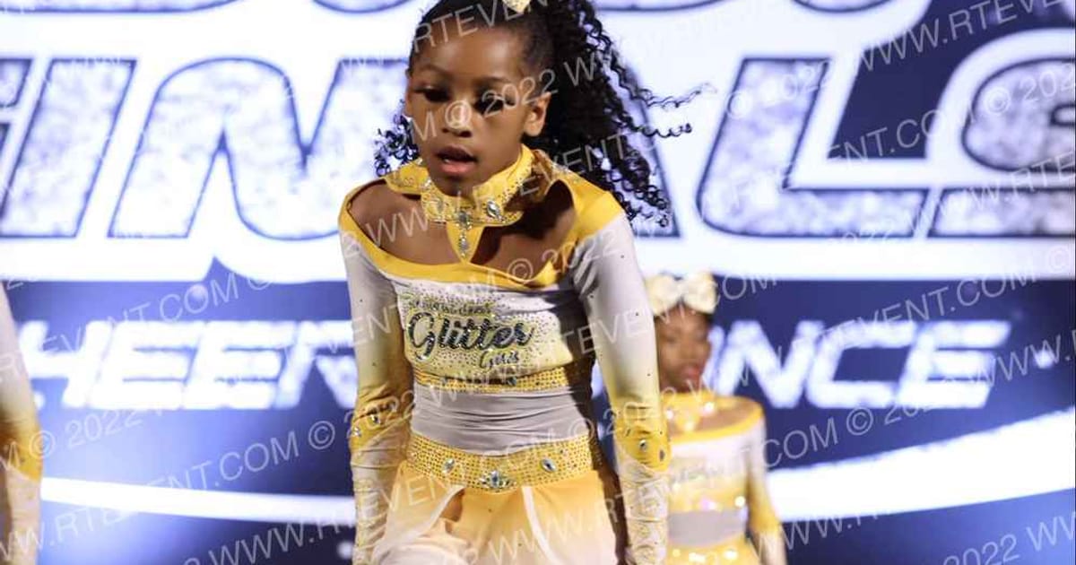 Technique Gems Glitter Girls · The US Finals Chicago
