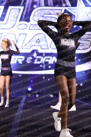Revolt Cheerleading Sir3ns