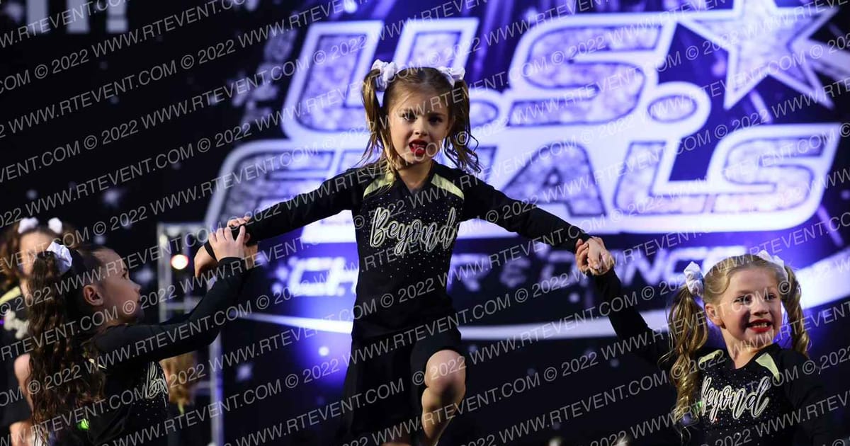 Beyond All Stars LOVEBUGS · The US Finals