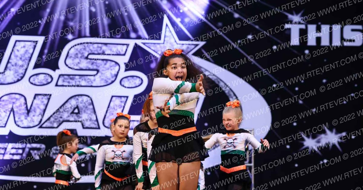 Iowa Elite Cheer - Des Moines Rebels · The US Finals