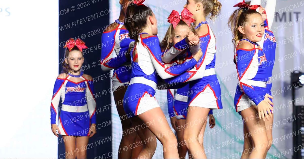 Pro Cheer QueenHawks · The Southeast Regional Summit
