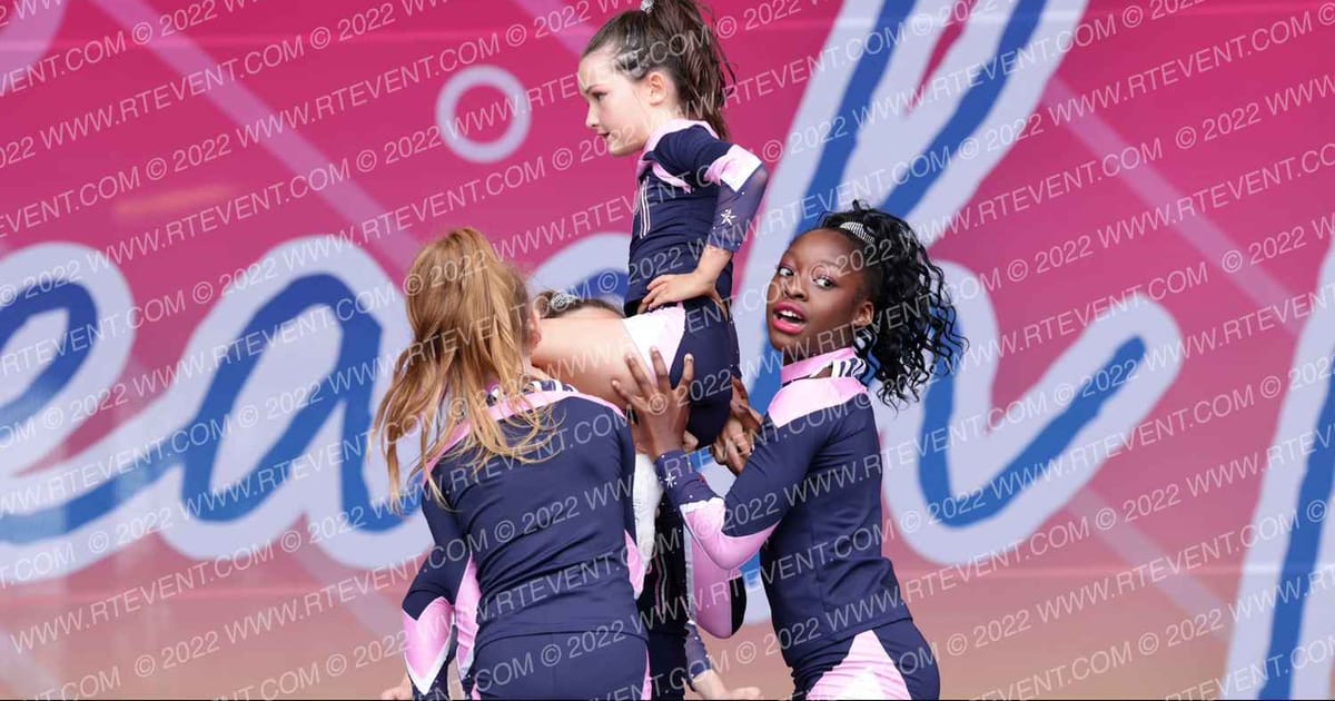 JAM ATHLETICS Candy & The Kisses · Beach Blast