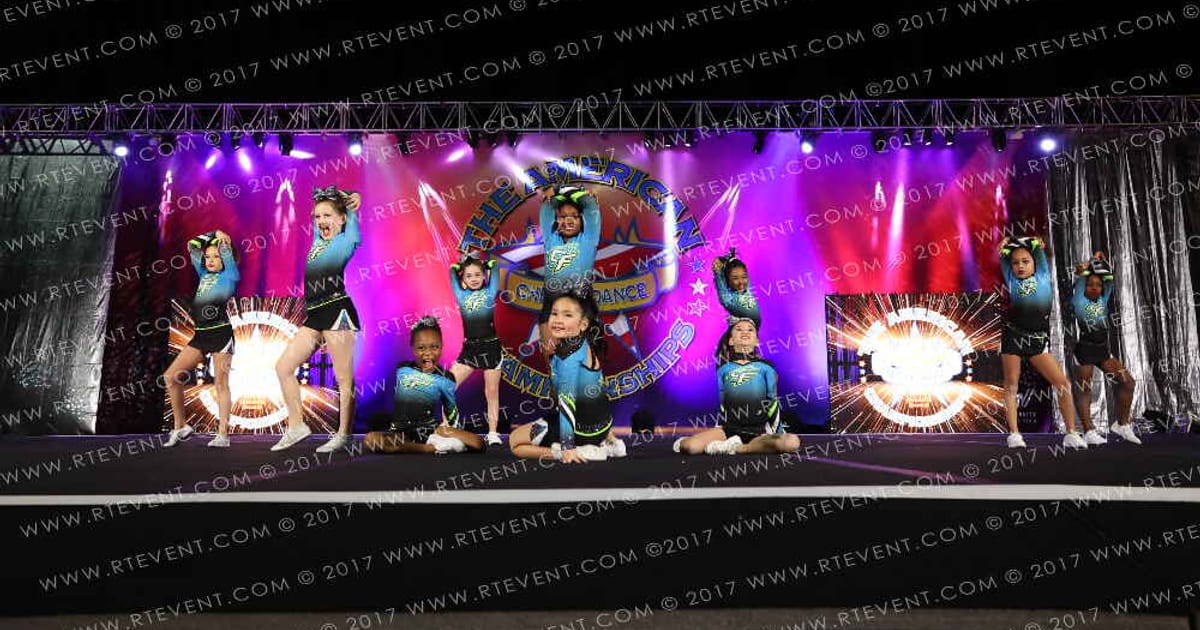 Bannons Cheer Force Ewoks · American Showdown