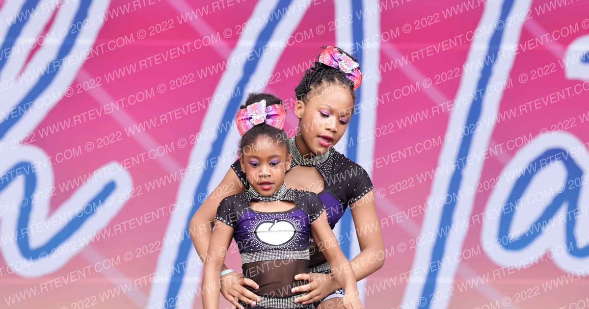 CHEER 404 Mini Moolah · Beach Blast