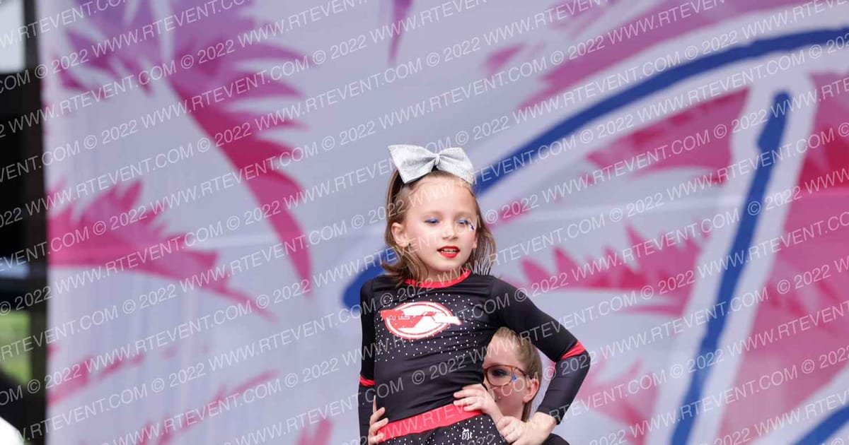 The View Athletics Blue Bomberz · Beach Blast